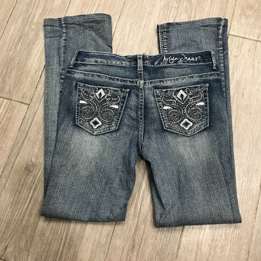 Ariya Jeans